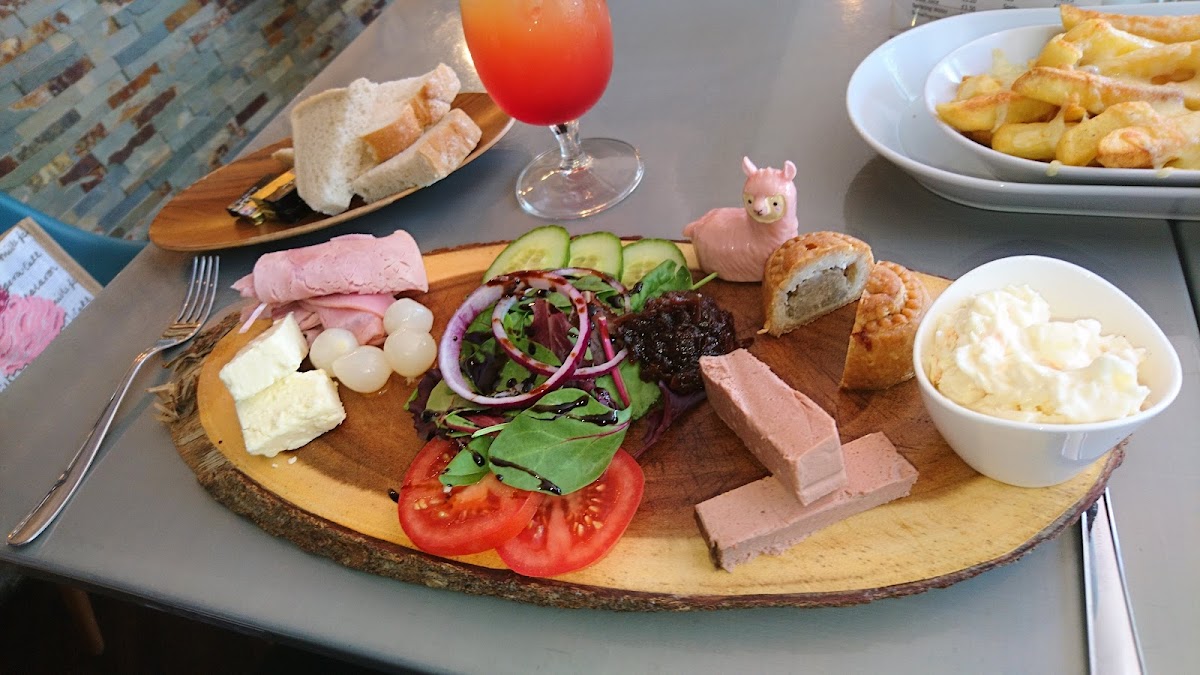 Cafe Pearsons - Photo 1