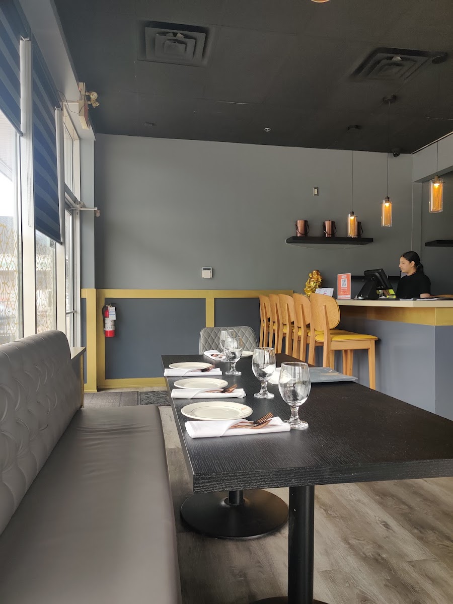 Riyasat Indian Restaurant & Bar - Vaughan - Photo 2