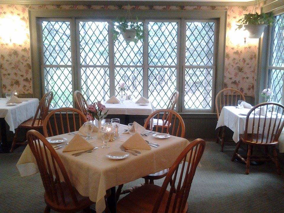 Crocker House Country Inn - Photo 3