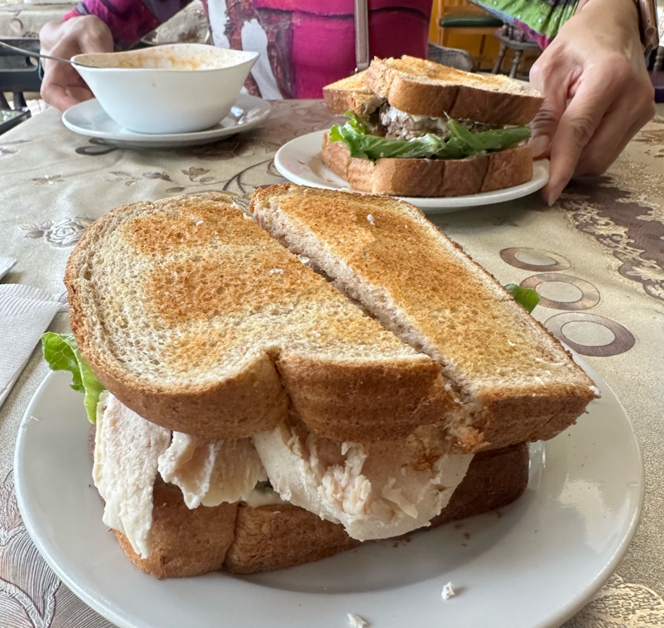 Yaser's Cafe - Photo 3