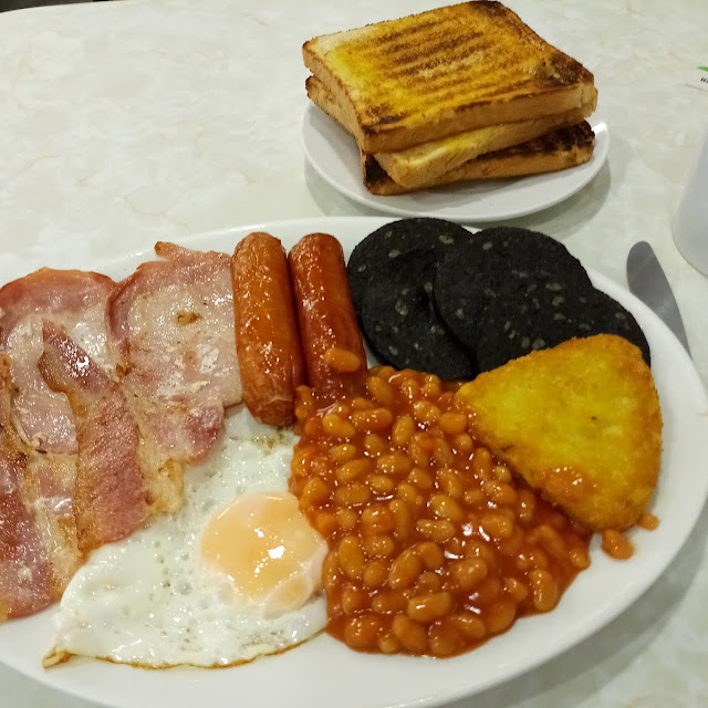 Mega Breakfast