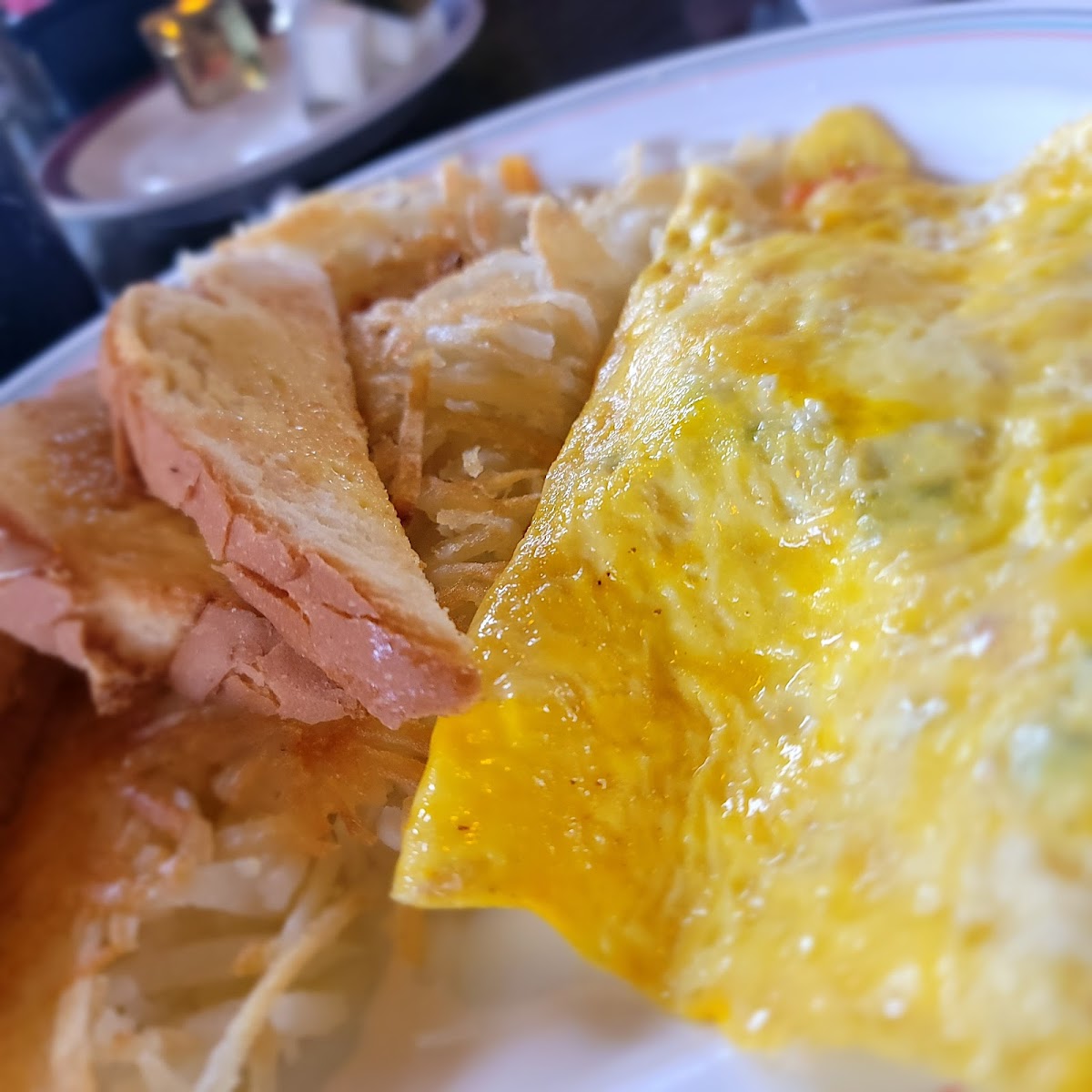 Golden Harvest Restaurant - Photo 3