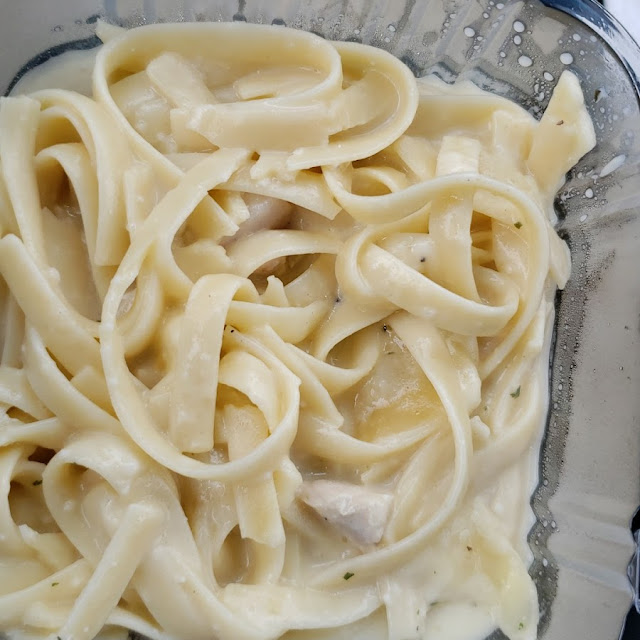 Fettuccine Alfredo with Chicken