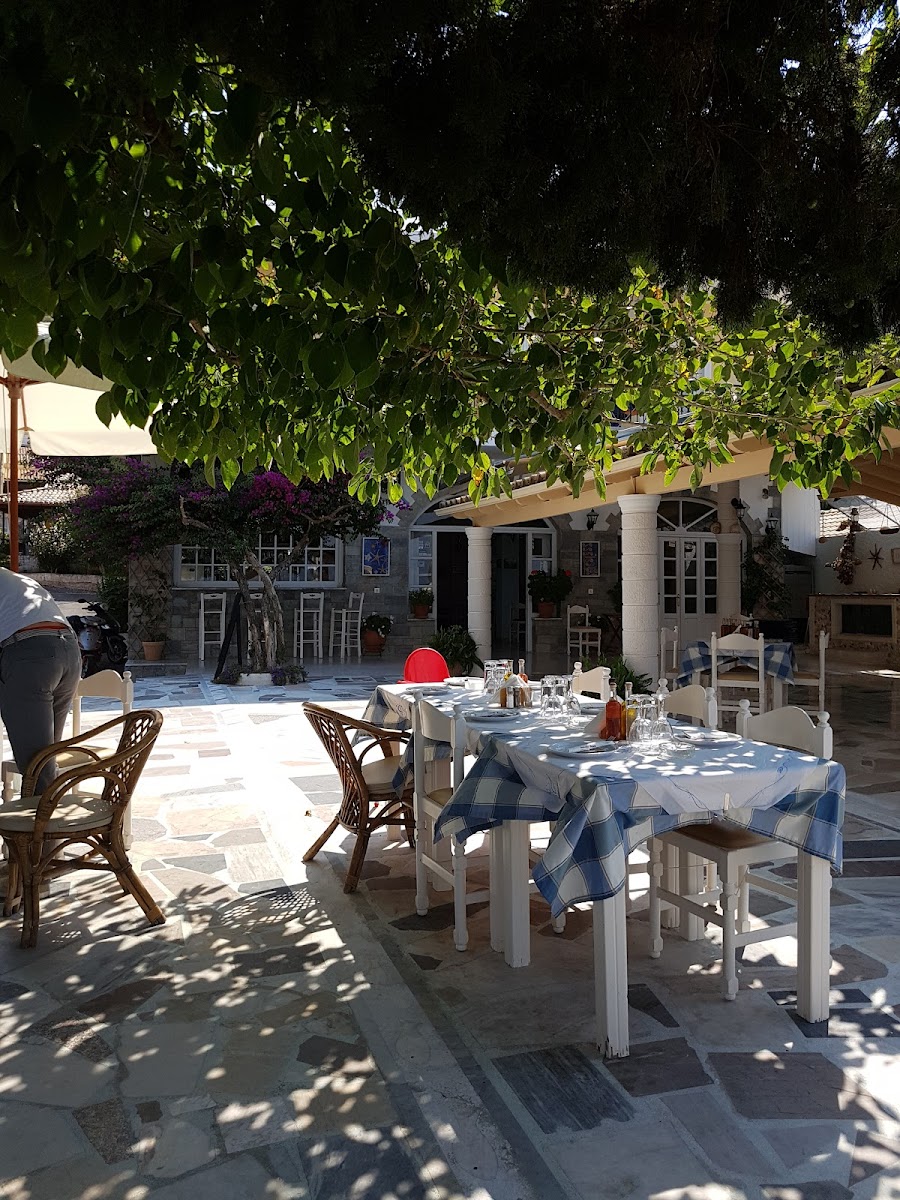 Imerolia Taverna