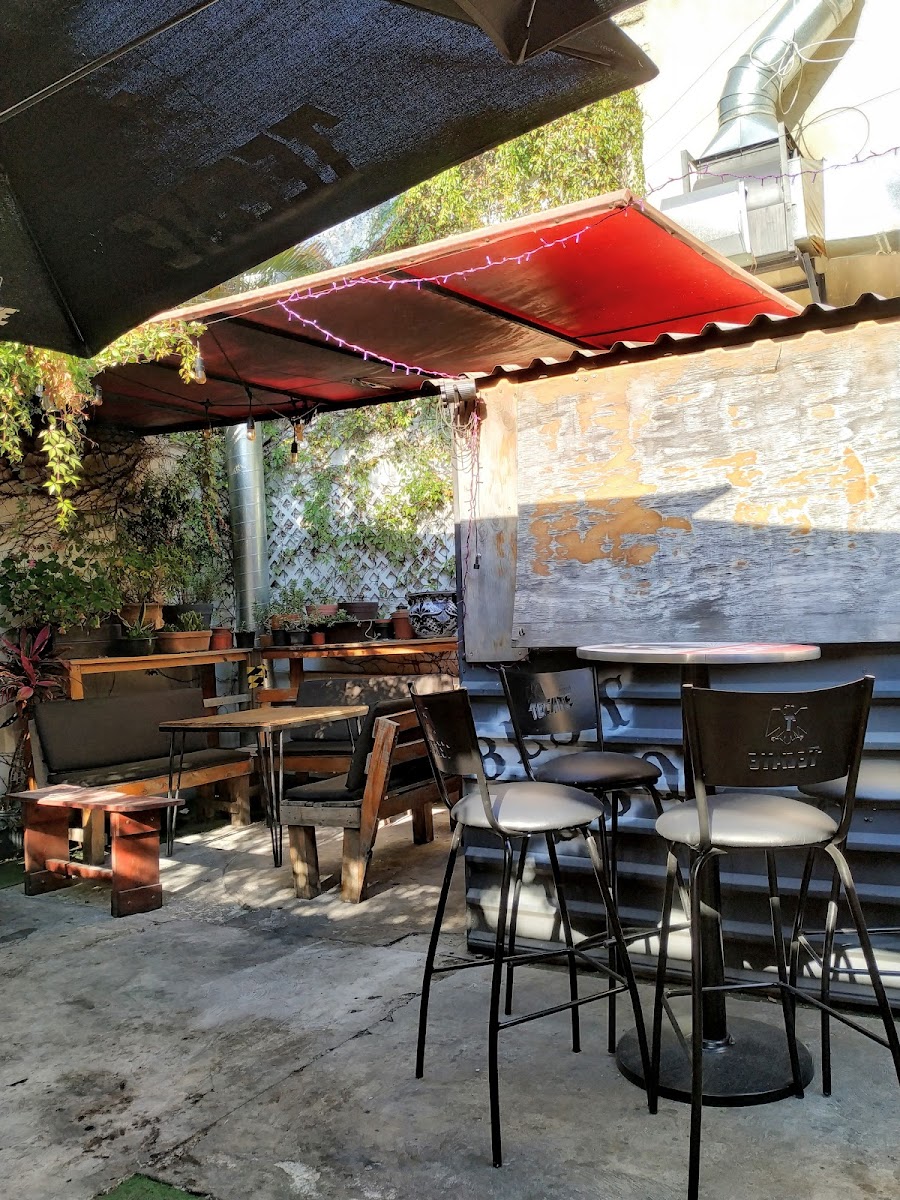 Porkos BBQ - Photo 4