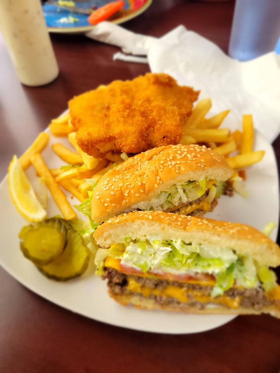 BLUE OCEAN FISH&CHIPS - Photo 6