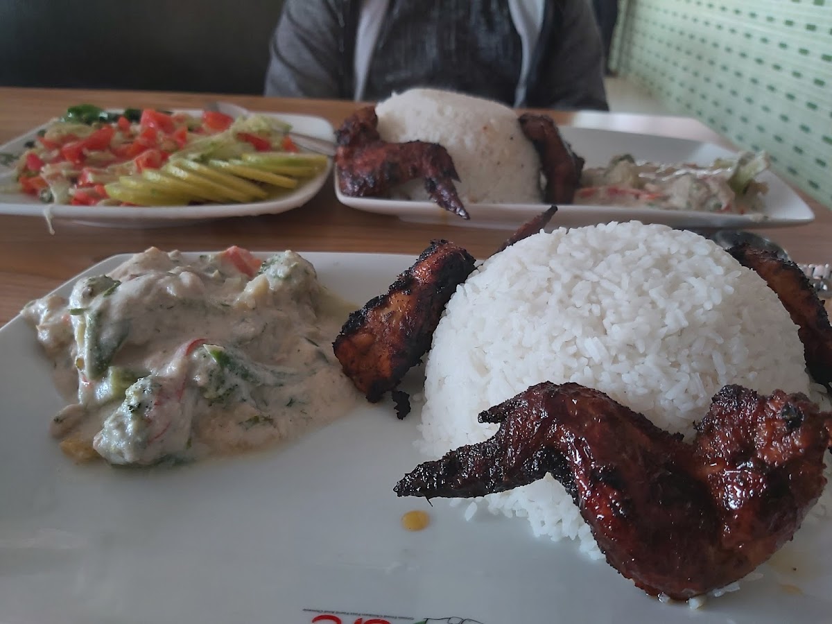 GFC (Green Fried Chicken) Restaurant - Photo 4
