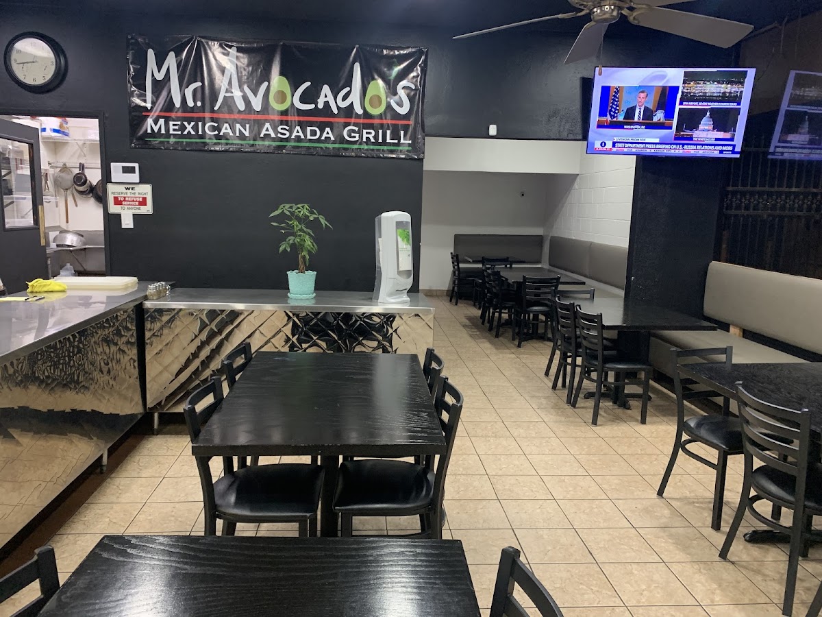 Mr. Avocado's Mexican Asada Grill - Photo 5
