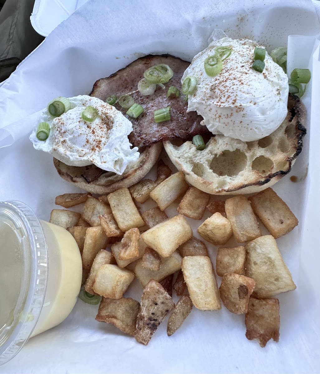 The Egg Cafe & Eatery - Photo 7