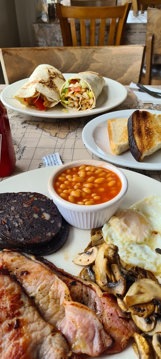 The Tower Cafe Shropshire - Photo 6