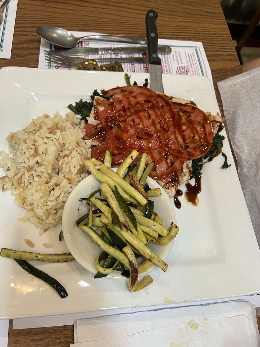 Merola’s Granite Farm Restaurant - Photo 9