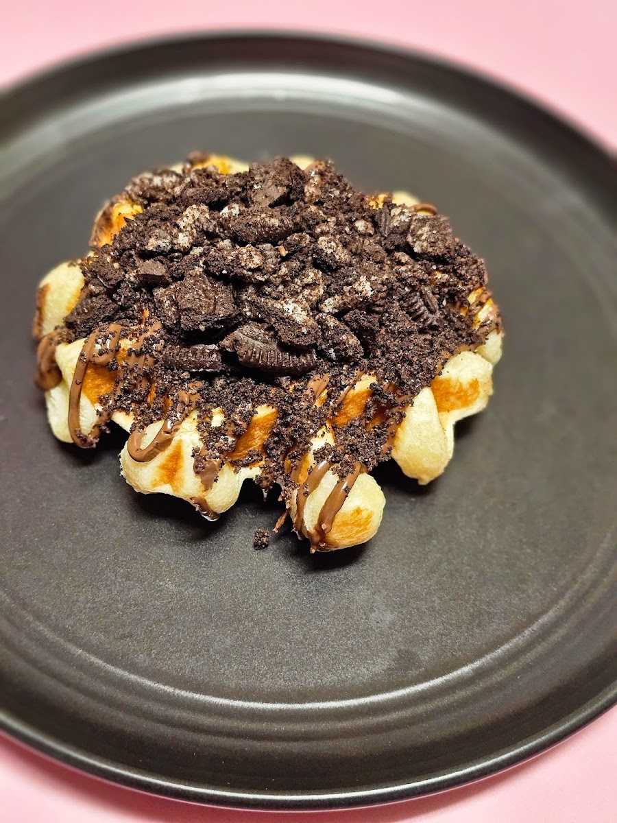 Wonderffle Cafe - Photo 2