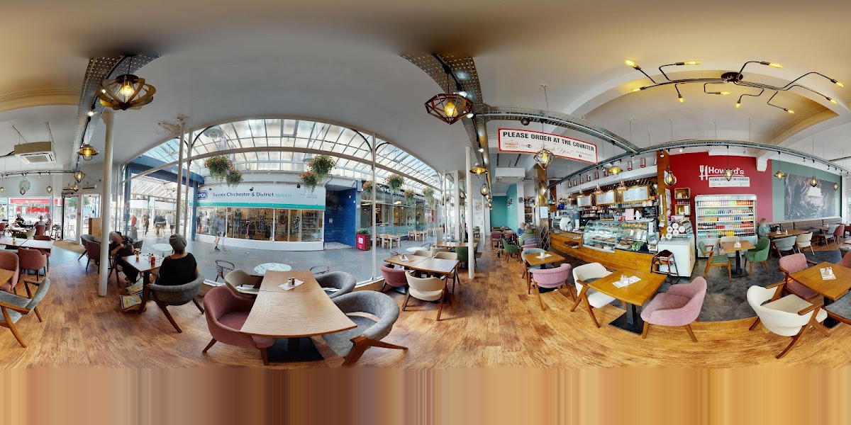 Howard’s Coffee Shop - Photo 7