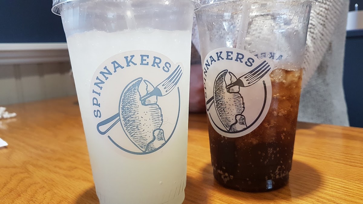 Spinnakers Restaurant - Photo 5