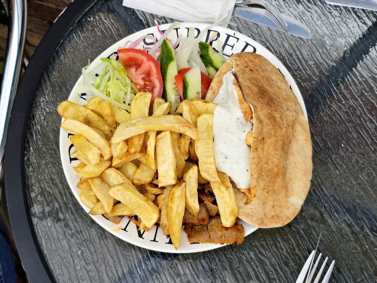 Jolly Fish Bar - Photo 7