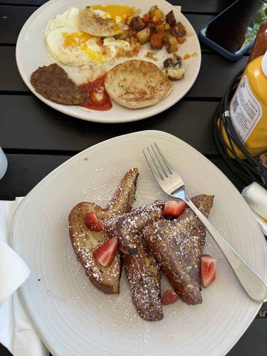 GypSea Cafe - Photo 2