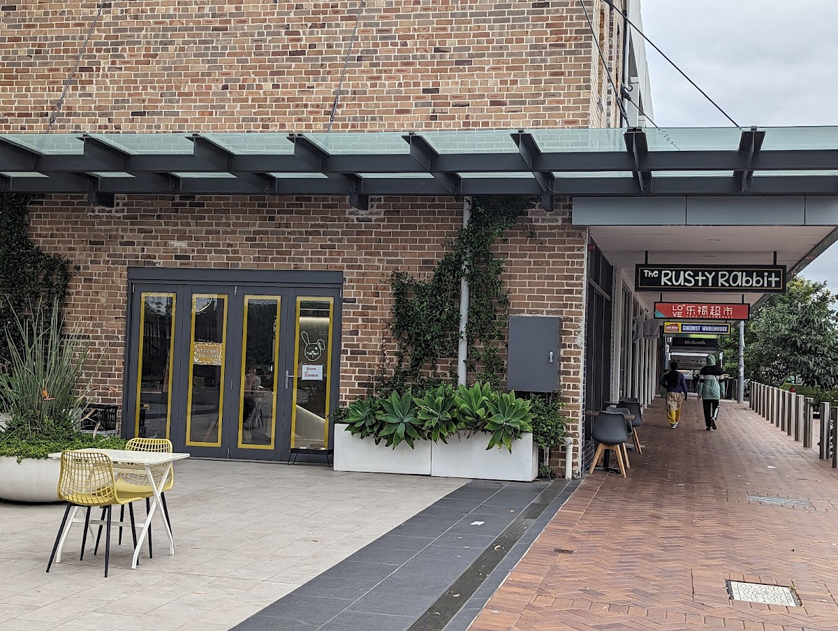 Bunny's Cafe Epping - Photo 6