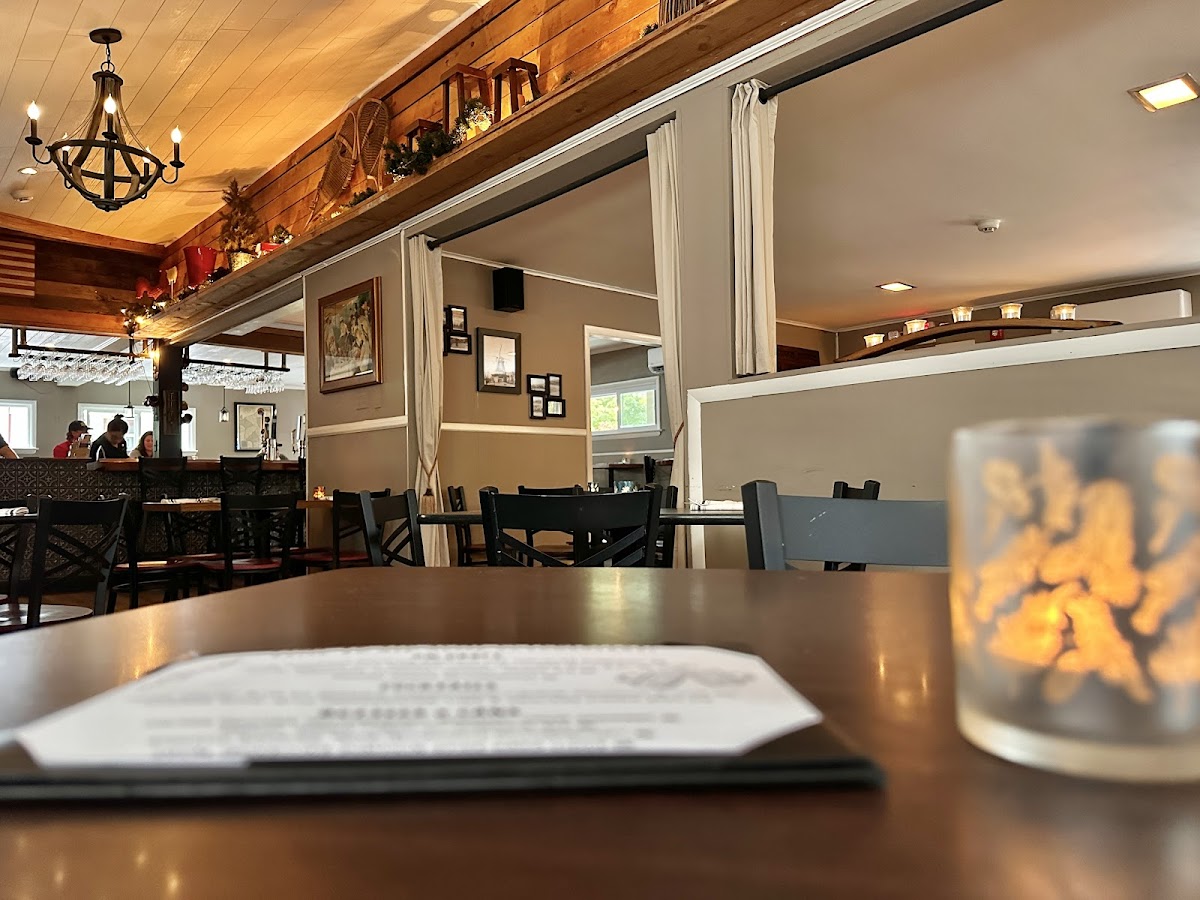 The Little York - Photo 7