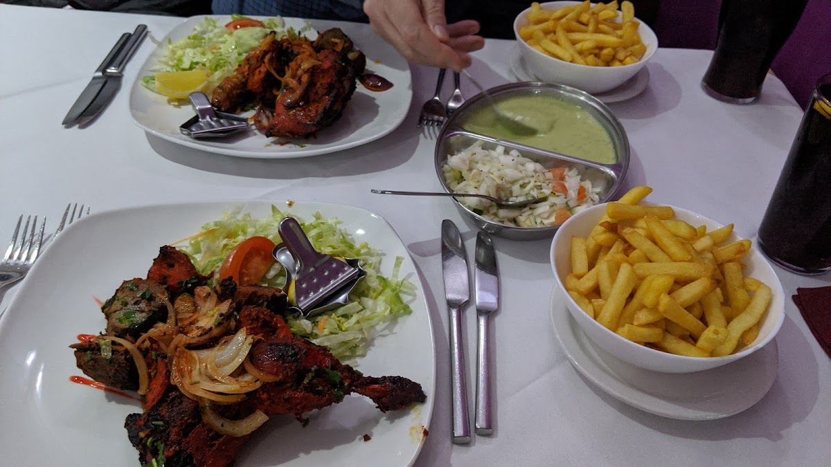 Jaipur Restaurant - Photo 1
