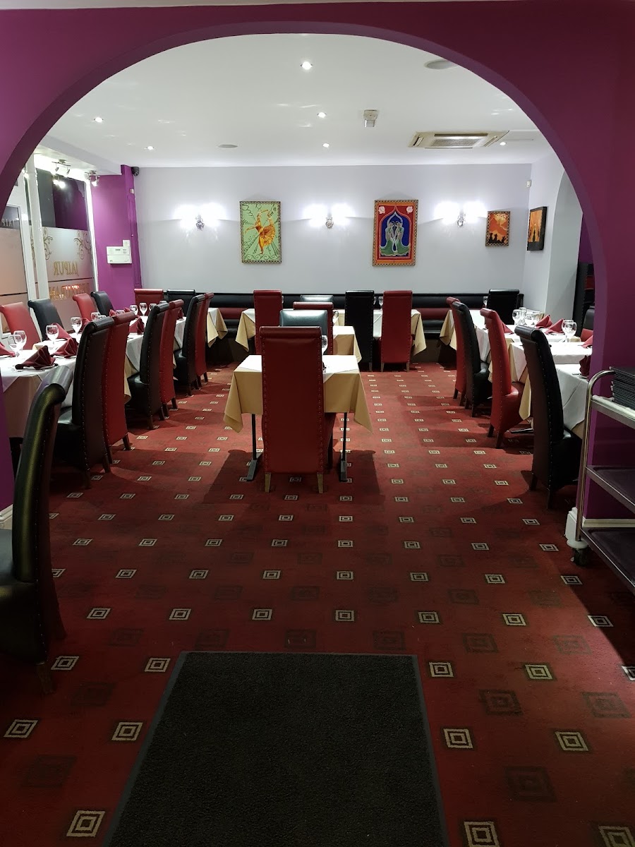 Jaipur Restaurant - Photo 6