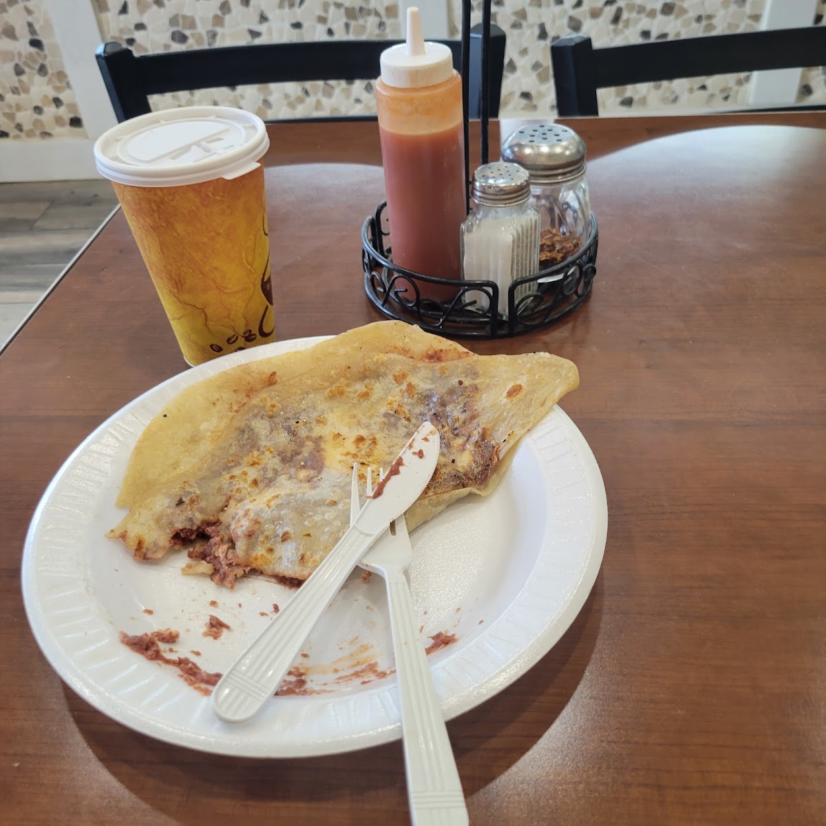 La familia Deli & Grill - Photo 6