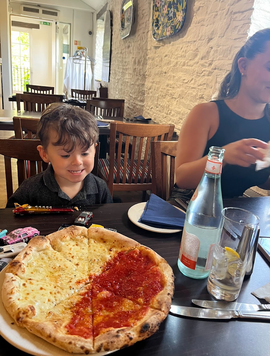 Bellavista Restaurant - Photo 4