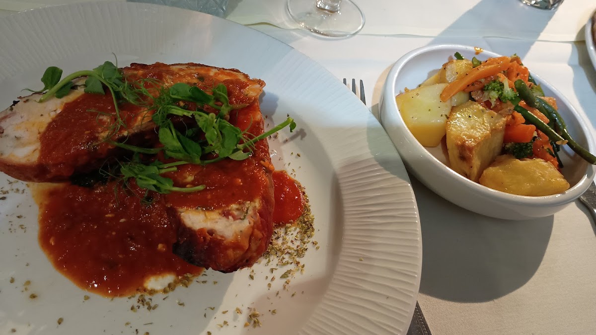 Bellavista Restaurant - Photo 5