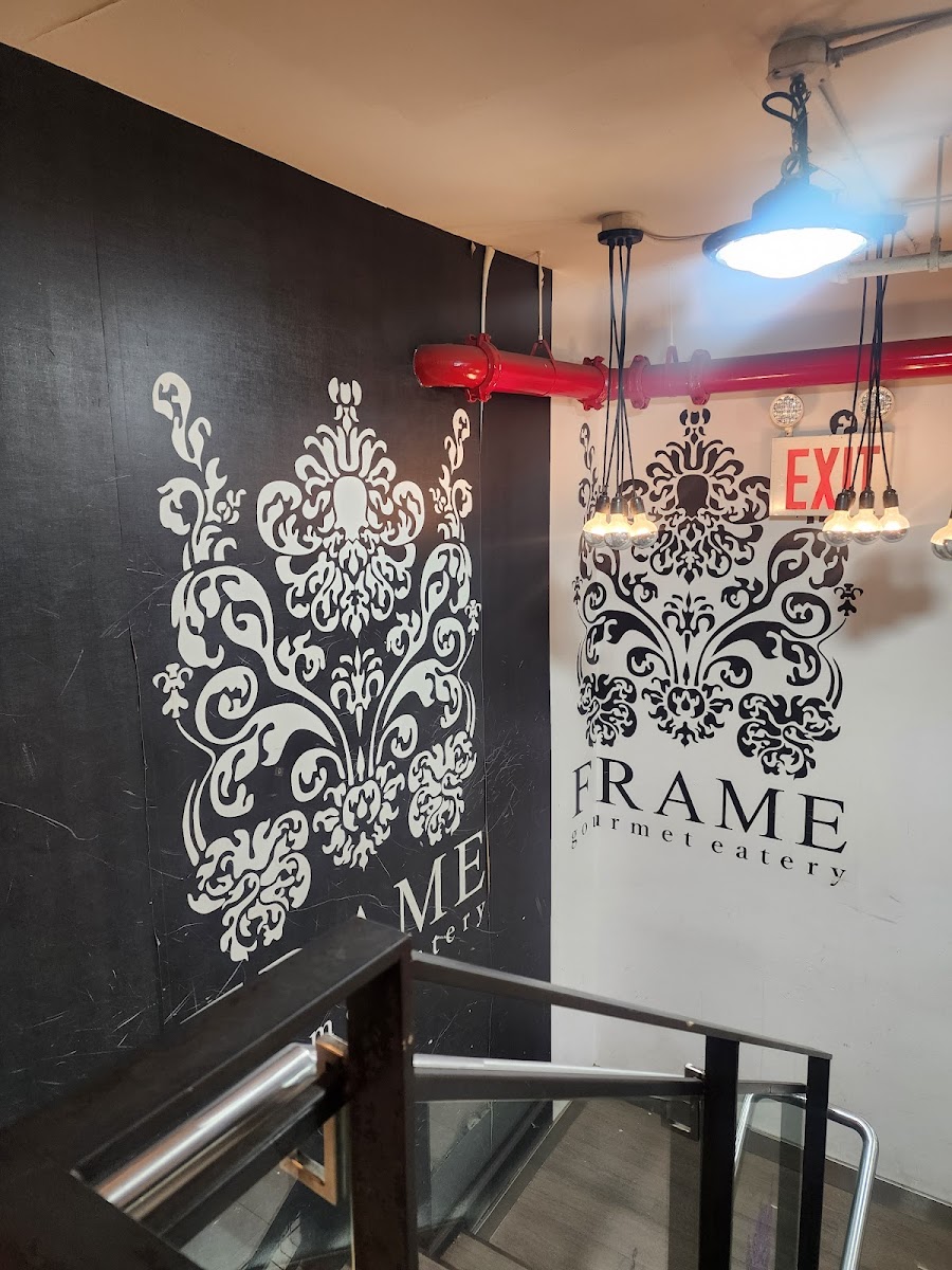 Frame Gourmet Eatery - Photo 4