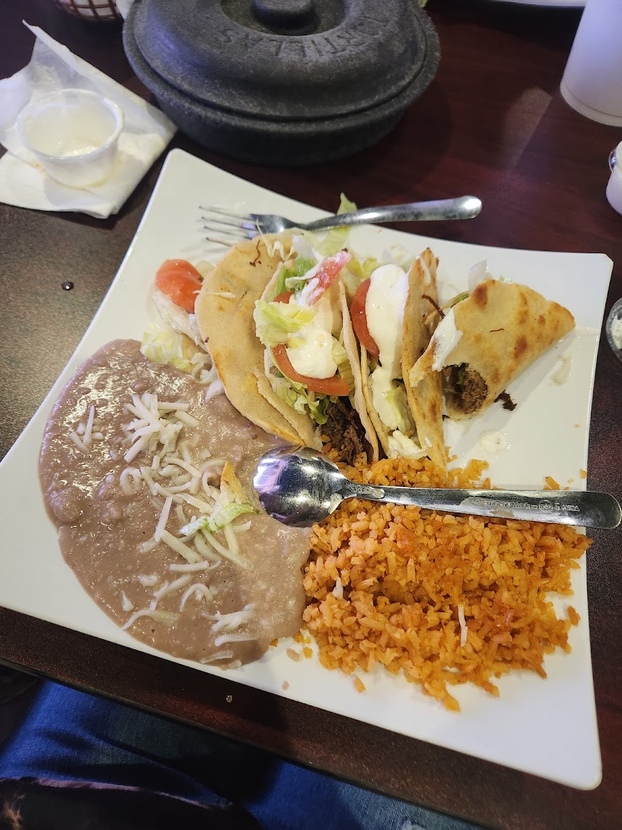Los Rancheritos Mexican Food - Photo 2