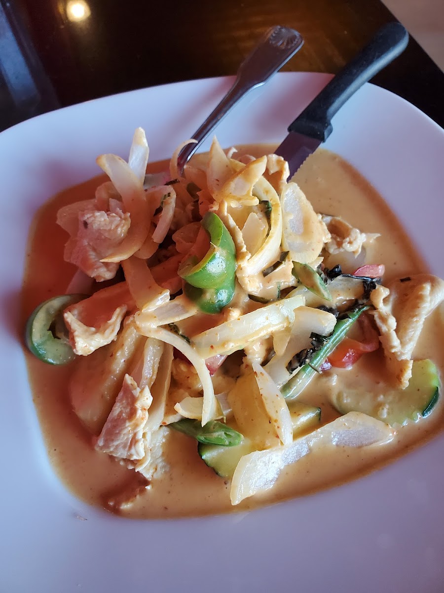 Anong's Thai Cuisine - Photo 7