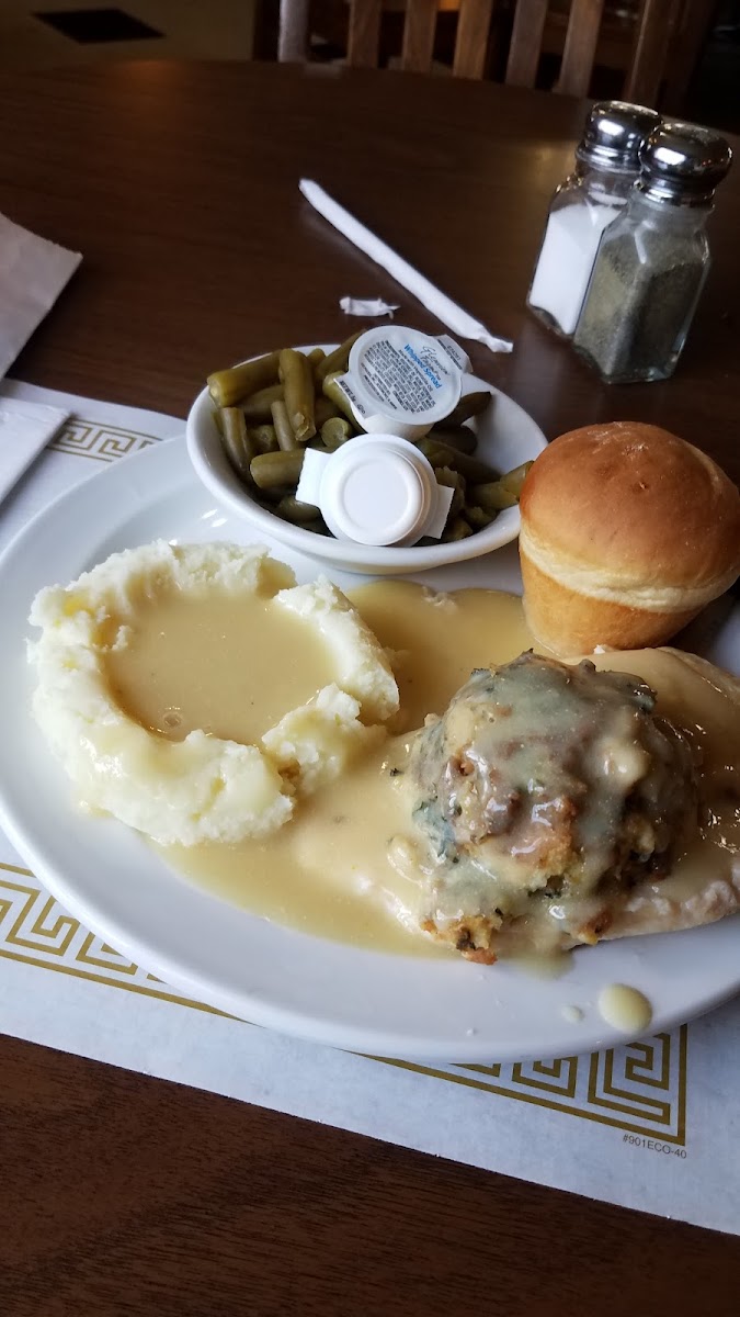 Lavern's Restaurant - Photo 2