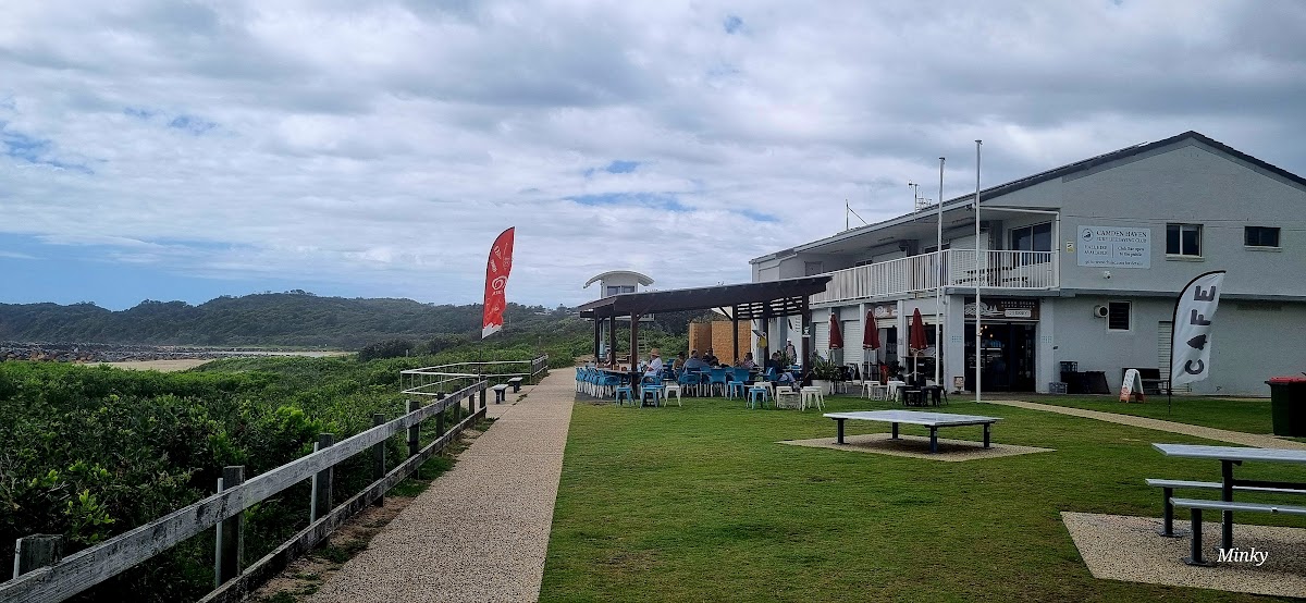 Beach Break Cafe - Photo 2