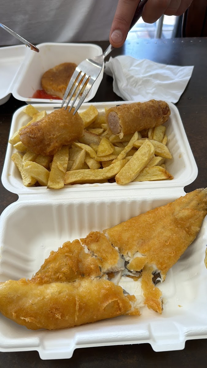 The Market Fish & Chips - Photo 3