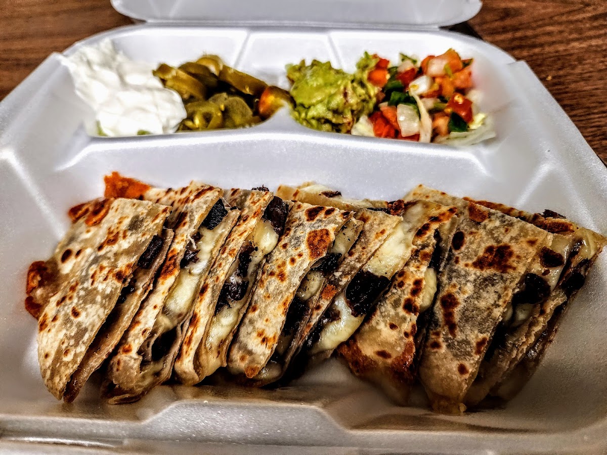 Lucho's Tex-Mex - Photo 3