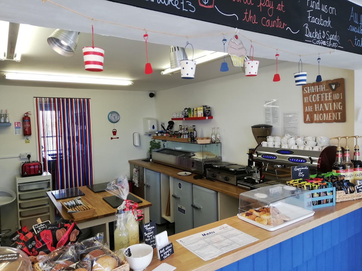 Bucket & Spade Coffee Shop - Photo 2