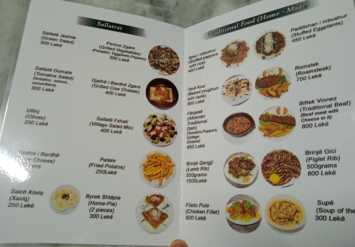 ELVITradicional Food & Grill - Photo 3