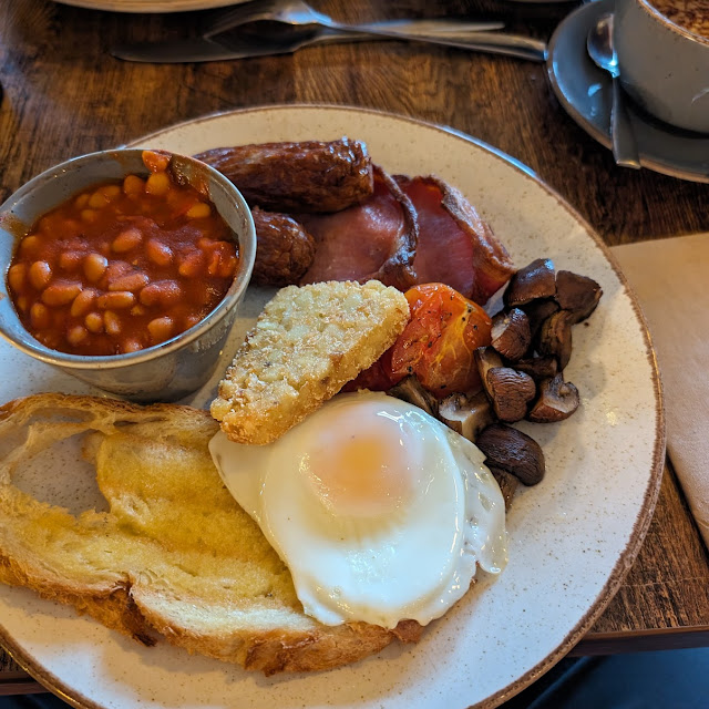 English Breakfast