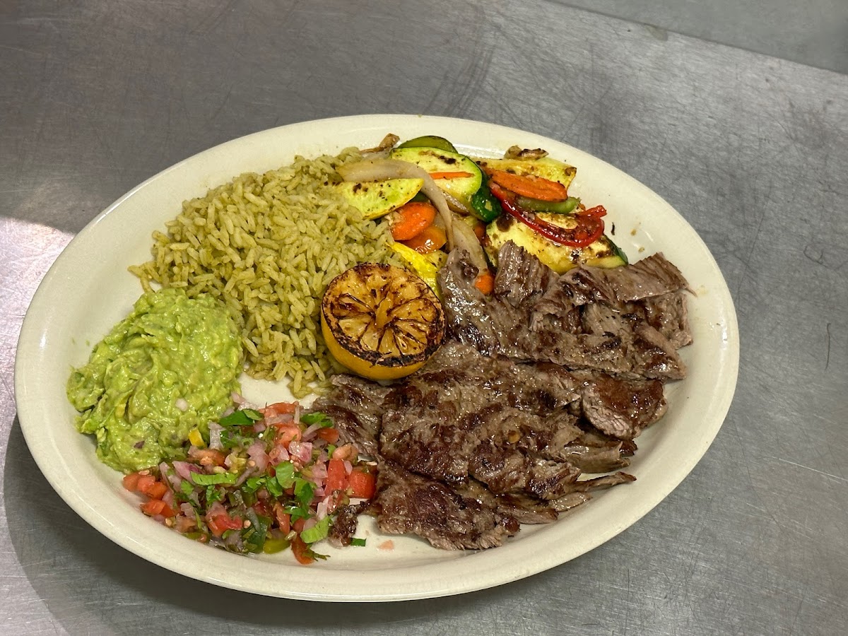 Mas Queso Tex Mex - Photo 1