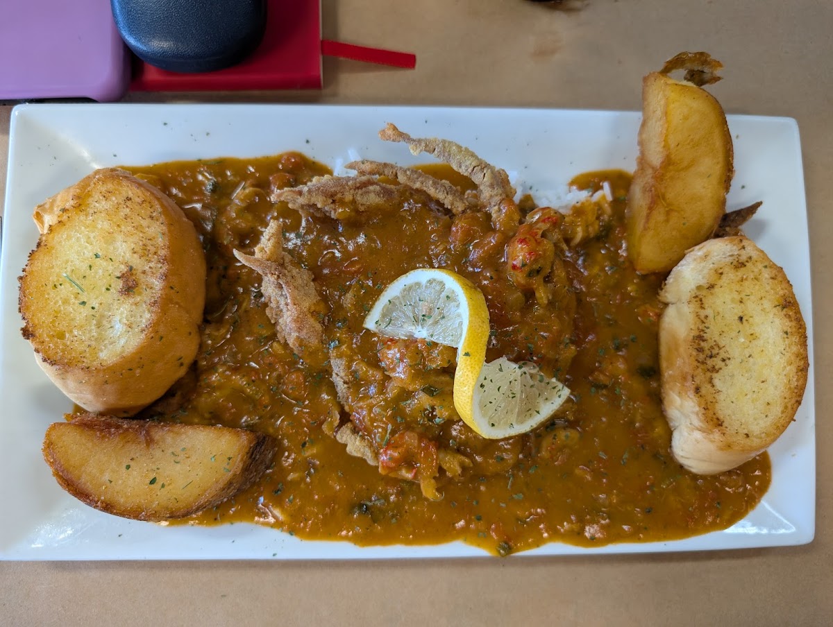 Cher Amie's Seafood Restaurant - Photo 5