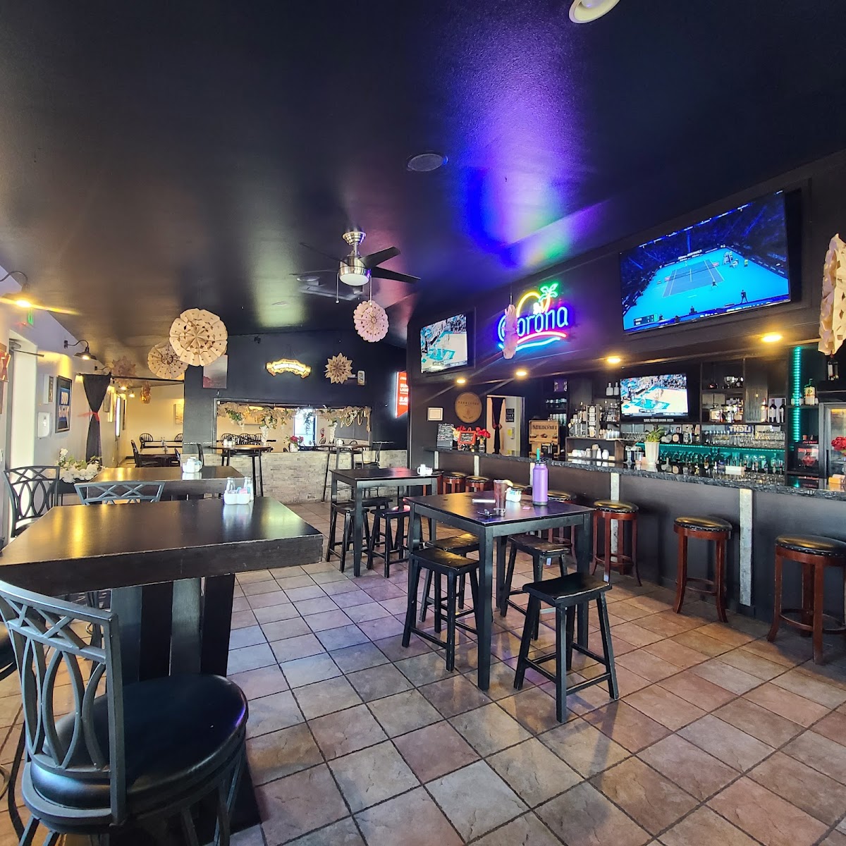 The HideAway Restaurant & Bar