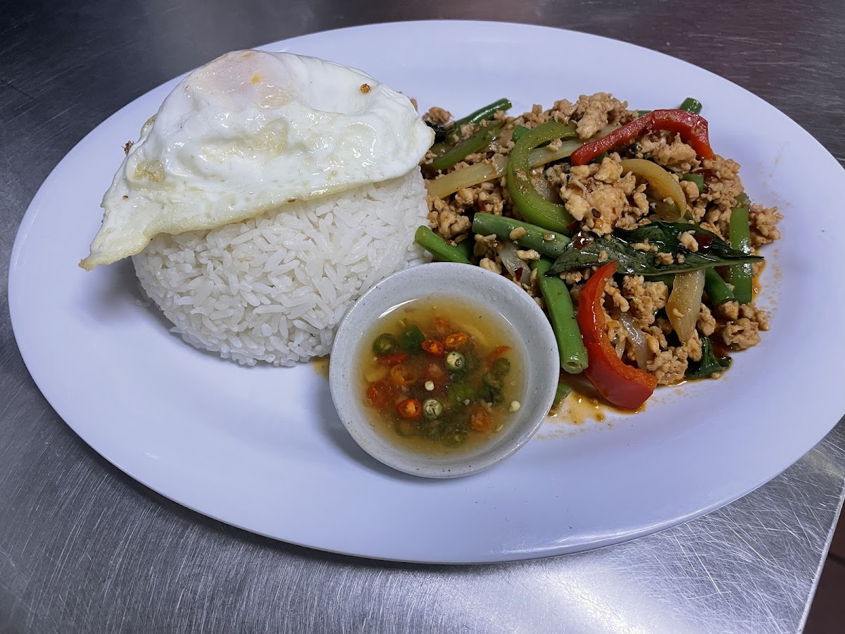Tewada Thai Restaurant - Photo 3