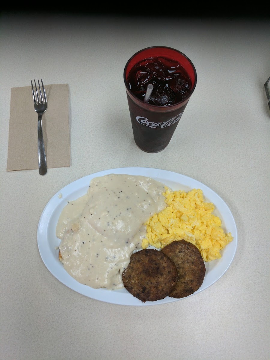 Kelly's Restaurant - Photo 9