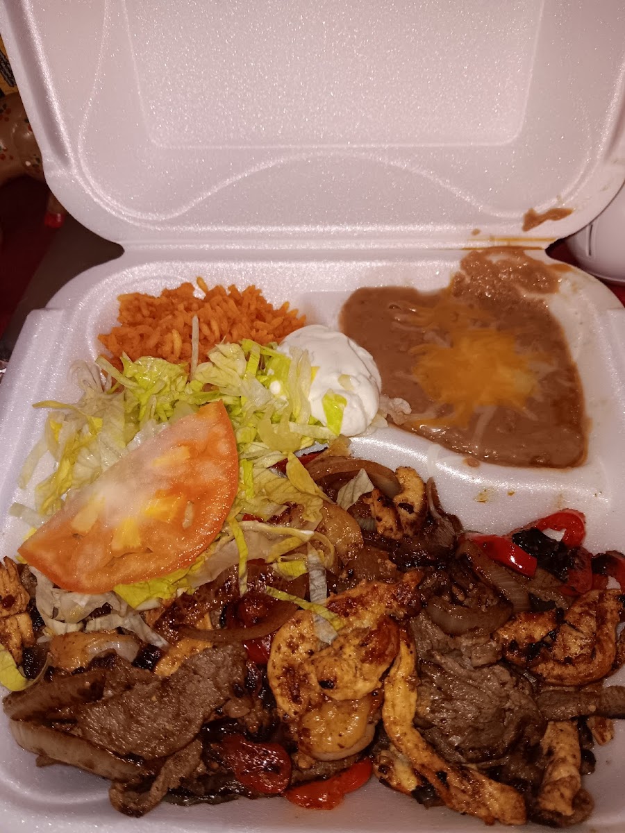 Taqueria El Mexicano - Photo 1
