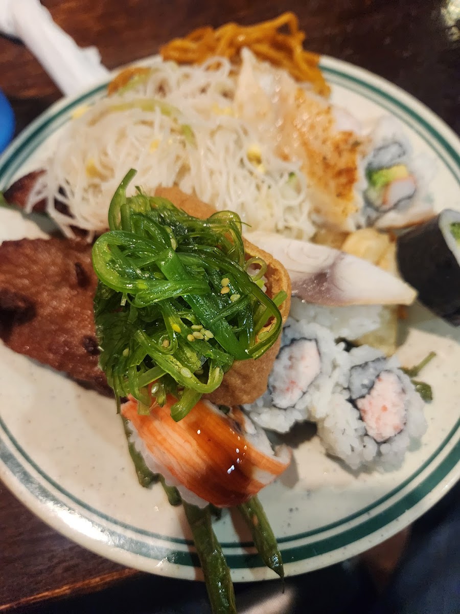 Lin He Buffet - Photo 1