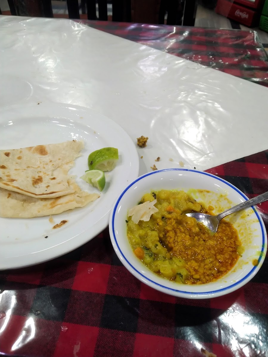 Alif Restaurant And Biriani House - Photo 9
