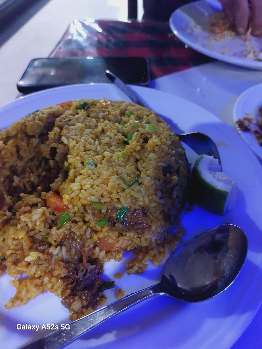 Alif Restaurant And Biriani House - Photo 5