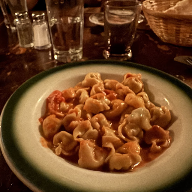 Veal Fortelloni w Tomato Gorganzola Sauce