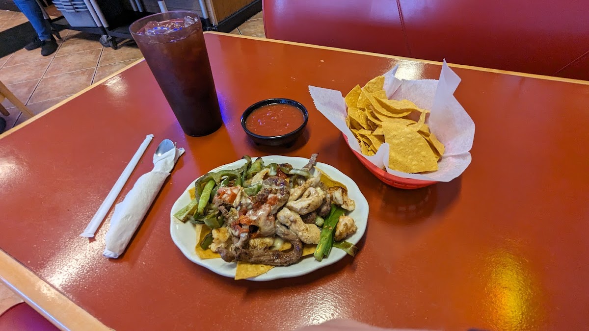 Las Ninas Cocina Mexicana - Photo 2