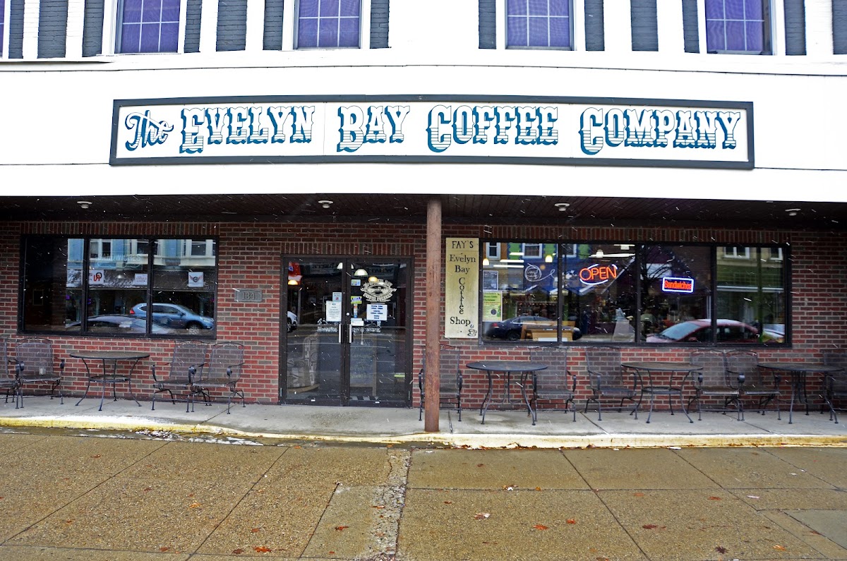 Fay's Evelyn Bay Coffee - Photo 6