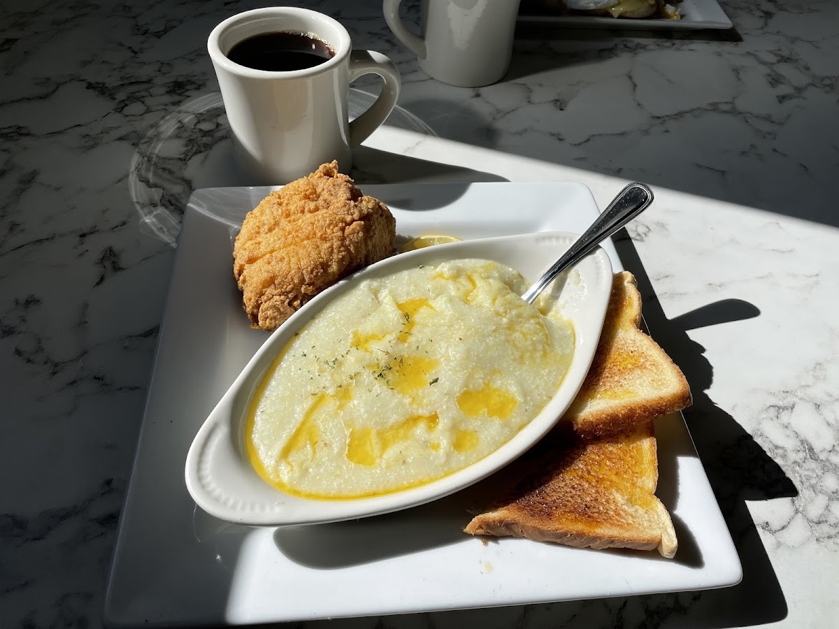 Gray Moon Breakfast and Brunch - Photo 2